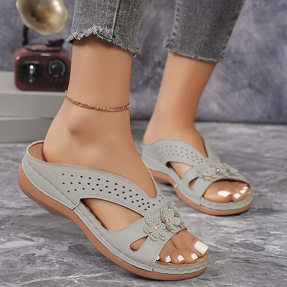 Sandale en cuir pour femme à motif floral