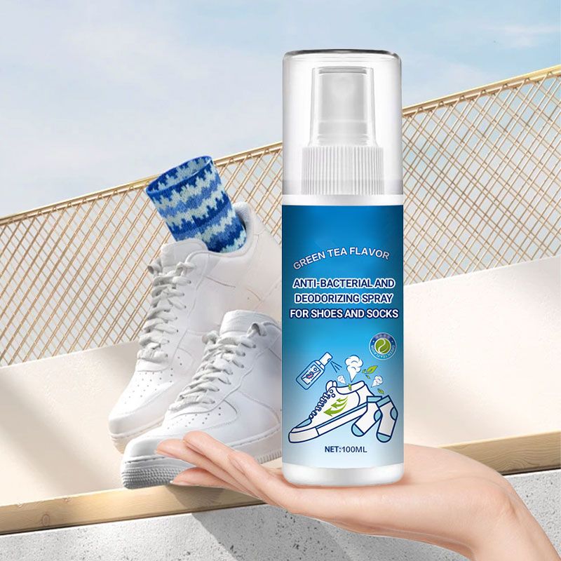 Spray antibactérien et désodorisant pour chaussures et chaussettes