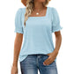 T-shirt femme à col carré et imprimé à rayures