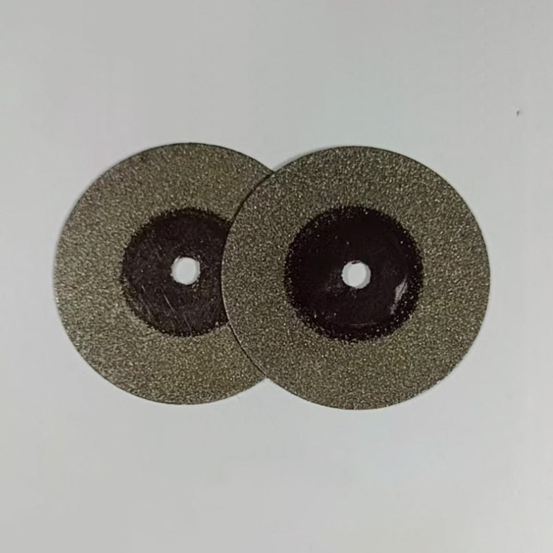 🔥 Achetez-en 2 et obtenez-en 1 gratuitement——Affûteuse polyvalente pour mèches de foret