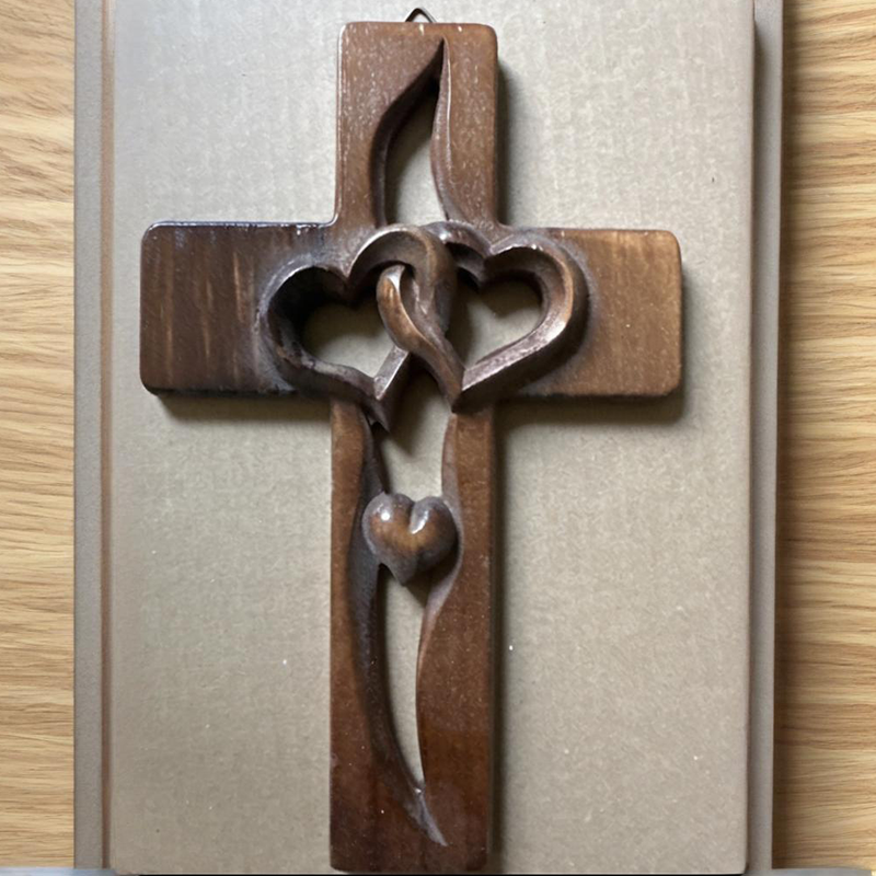 ✝️Croix de mariage murale en bois❤️Cœurs entrelacés, symbole d’amour & foi – Prête à accrocher !